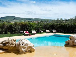 Luxurious villa with private pool near the archaeological and nature sites